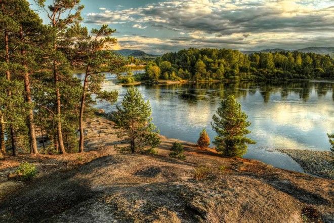 кристальная вода озер Алтая