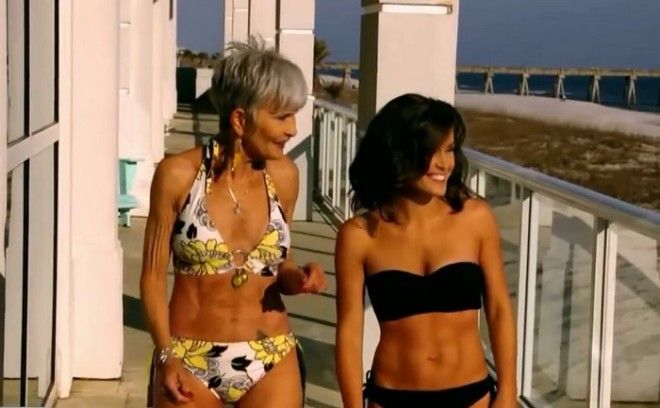 73летняя бабуля вышла на подиум в бикини