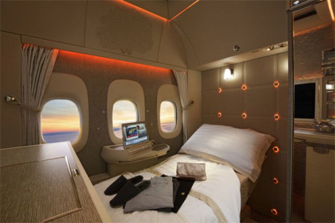  Самолеты Emirates Airlines будут оборудованы виртуальными иллюминаторами
