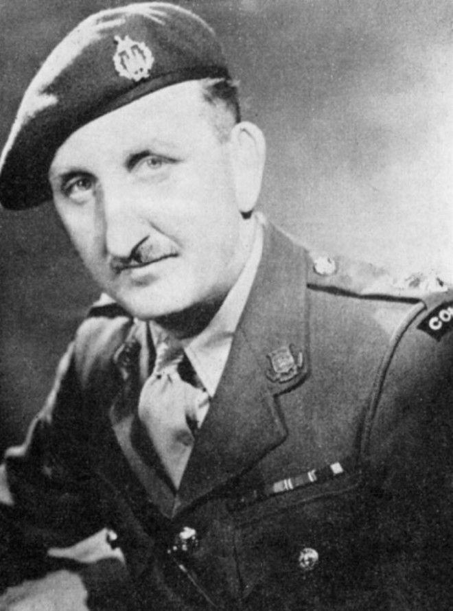 Полковник Чарльз Ньюман Lieutenant Colonel A C NewmanSt Nazaire Raid