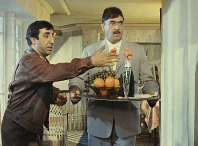 Кадр из фильма *Кавказская пленница*, 1966 | Фото: kino-teatr.ru Кадр из фильма Кавказская пленница 1966 Фото kinoteatrru