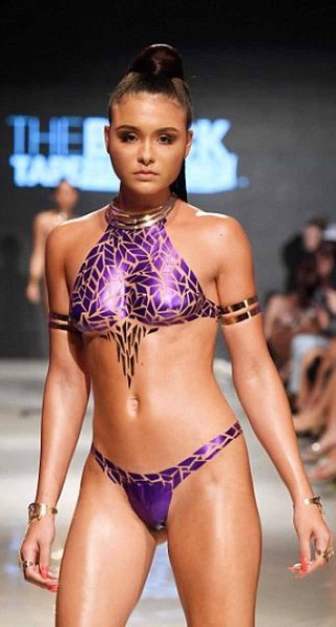 Бикини из скотча от создателя The Black Tape Project