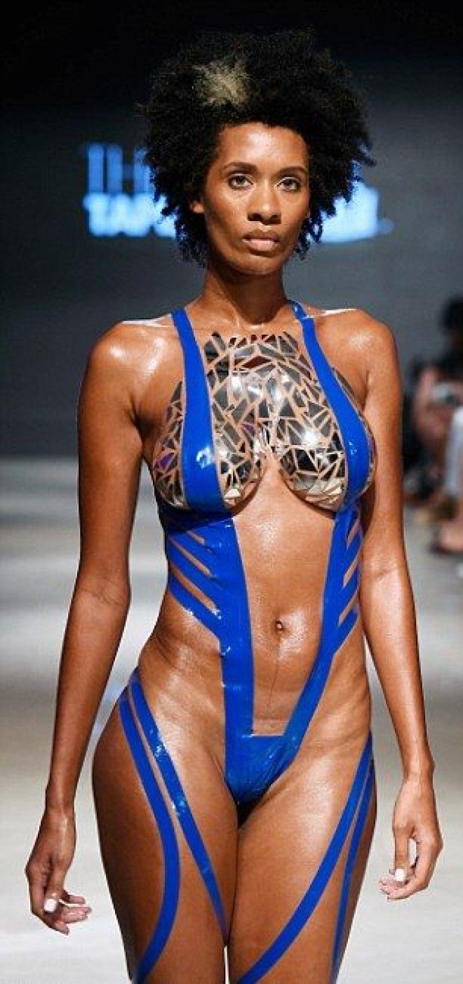 Бикини из скотча от создателя The Black Tape Project