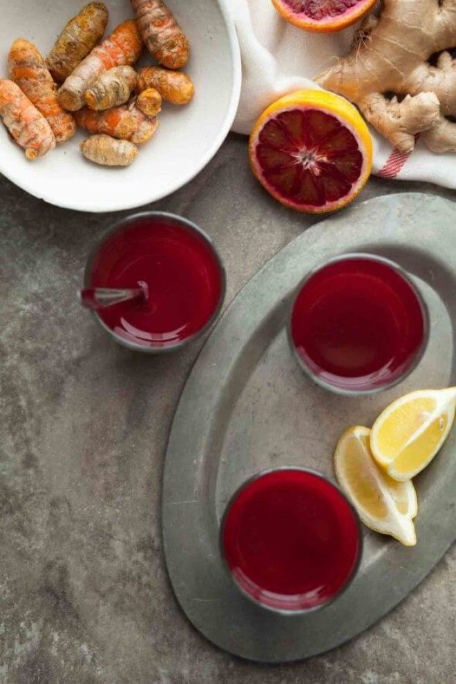 Коктейль из куркумы со свеклой избавит от воспалений