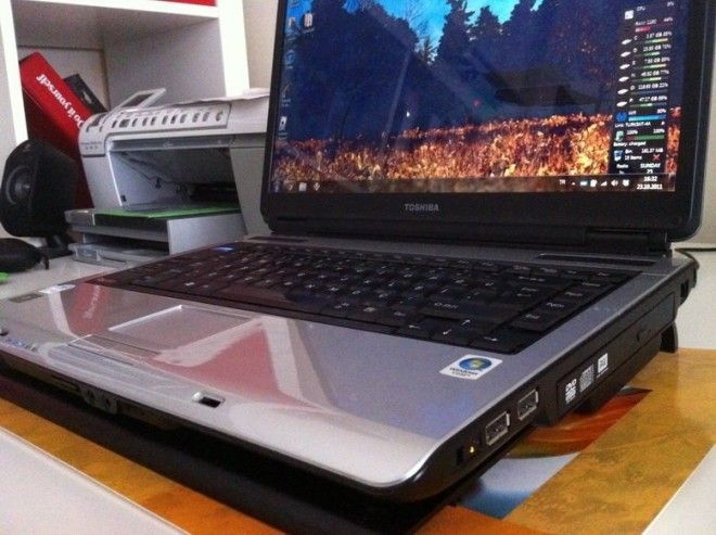 Как заменить элементы аккумуляторной батареи ноутбука Toshiba Satellite T230-12T Лайфхак, аккумуляторные батареи, техника, фишки-мышки, хитрости