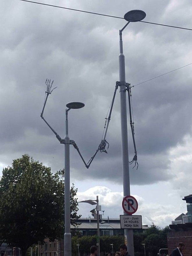 13. В темноте они явно выглядят жутковато мир, находчивость, нелепость, свой мир, смекалка, сумасшествие, чудики