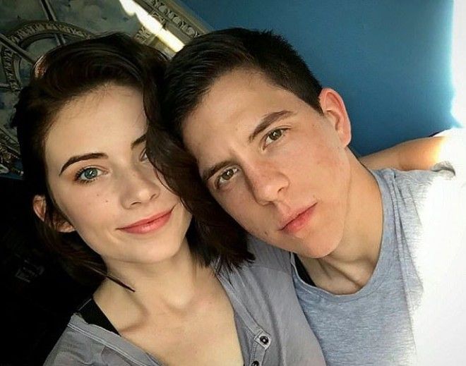 Сестры-близняшки стали парнями, но без хозяйства