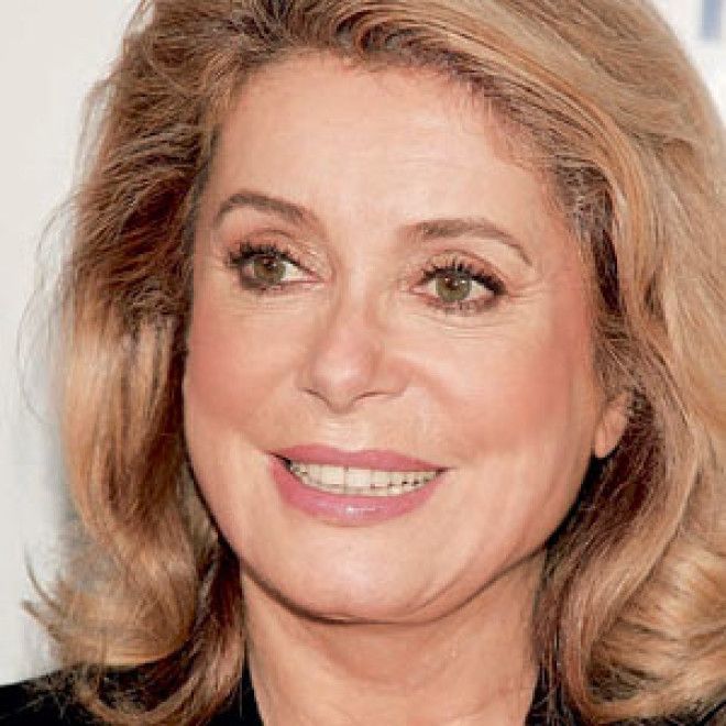 Катрин Денев