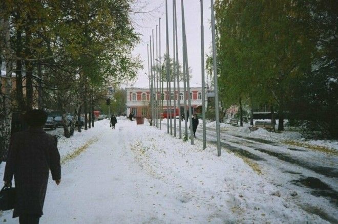 Провинциальные девяностые от Эстетика Еней за 13 февраля 2019 90е город девяностые история провинция район улица эстетика