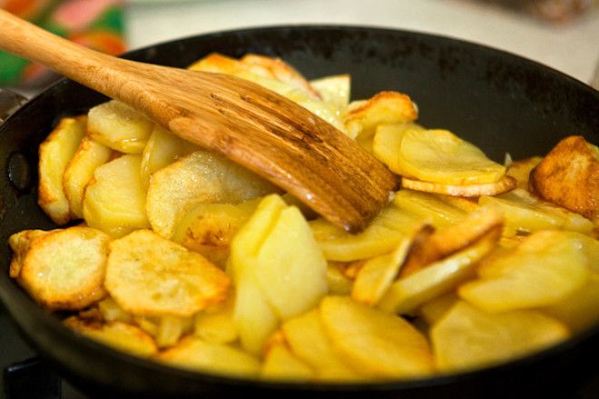 Сковорода картошки-секреты вкусного блюда