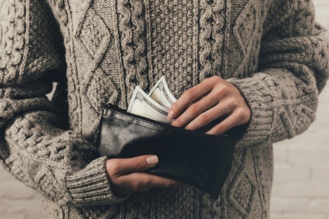 Когда нельзя брать и давать в долг: деньги легко спугнуть...