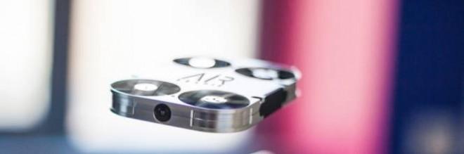 Карманный дрон для селфи