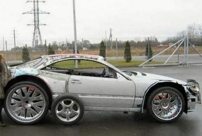 Сделать из старой машины новенький блестящий автомобиль способен далеко не каждый автомобилист.