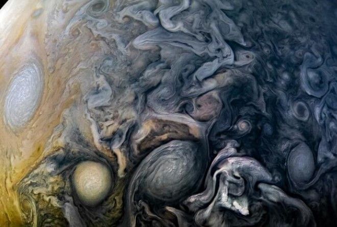 Впереди планеты всей