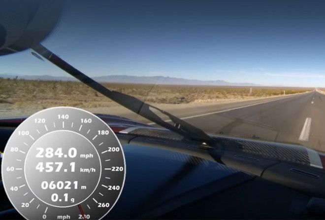 Всего был поставлен шестьдесят один официальный рекорд скорости на автомобиле.