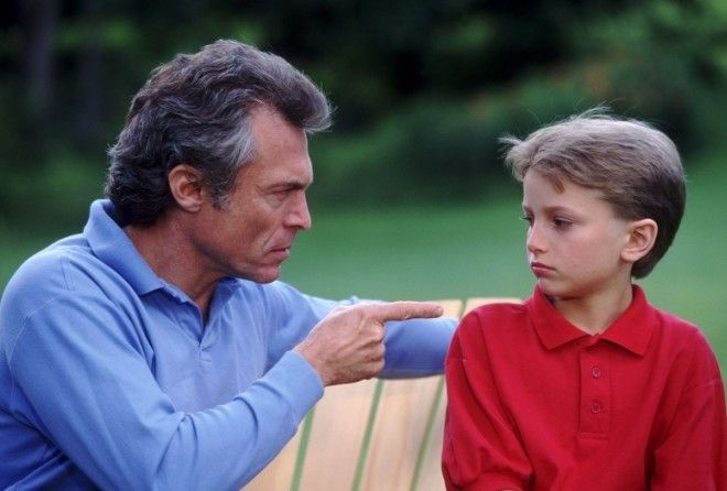 Если кто-то разрушает вашу жизнь, нельзя сидеть сложа руки.