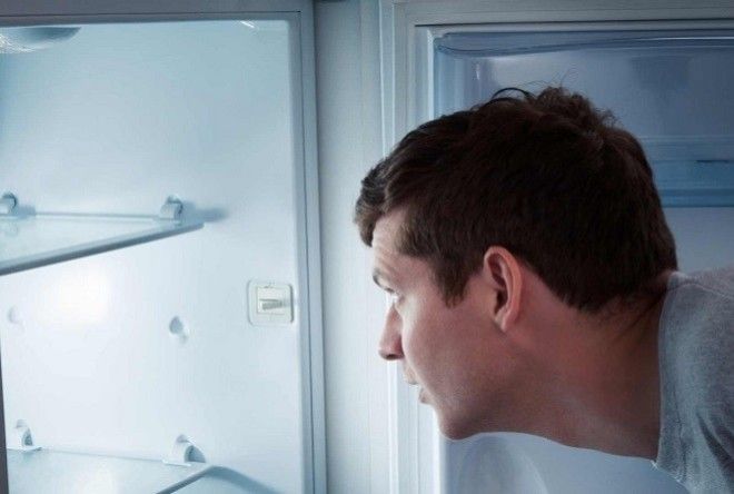 В холодильнике пусто, а есть хочется.