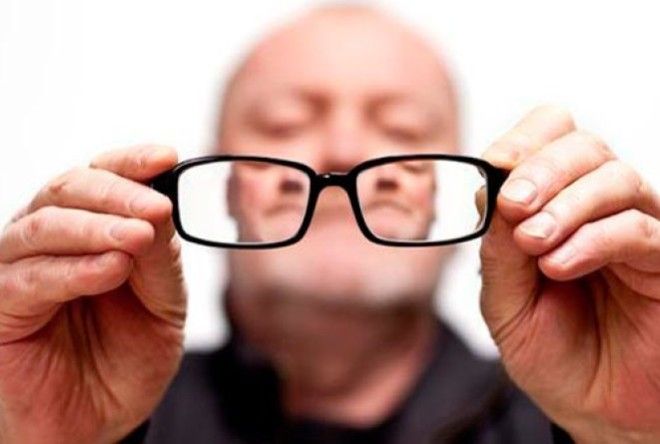 «Болезнь коротких рук» 